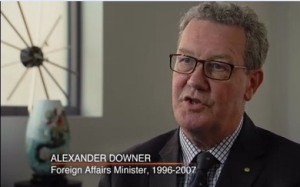 Menlu Australia-Alexander Downer -Dalam-Wawancara dengan Stasion TV-ABC